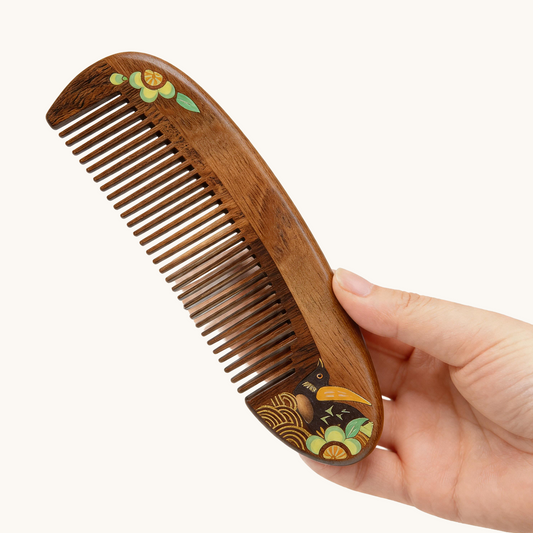 Hair Comb Magpie calling on branches