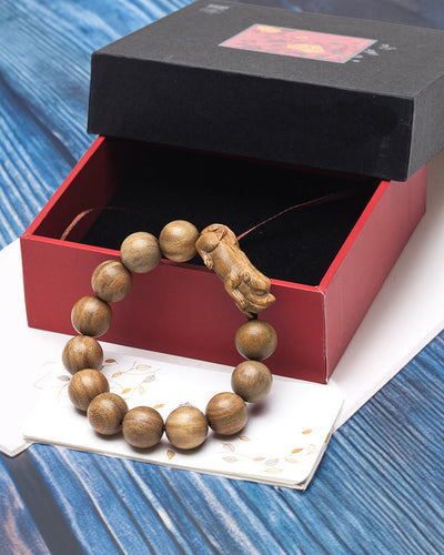 The Meaning of Pixiu Bracelets: How This Ancient Symbol Attracts Protection, Wealth, and Good Luck