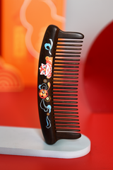 Lion Pattern Wood Comb