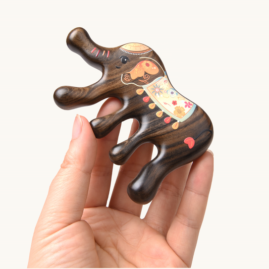 Wooden Scalp Massage Comb · Peaceful Elephant