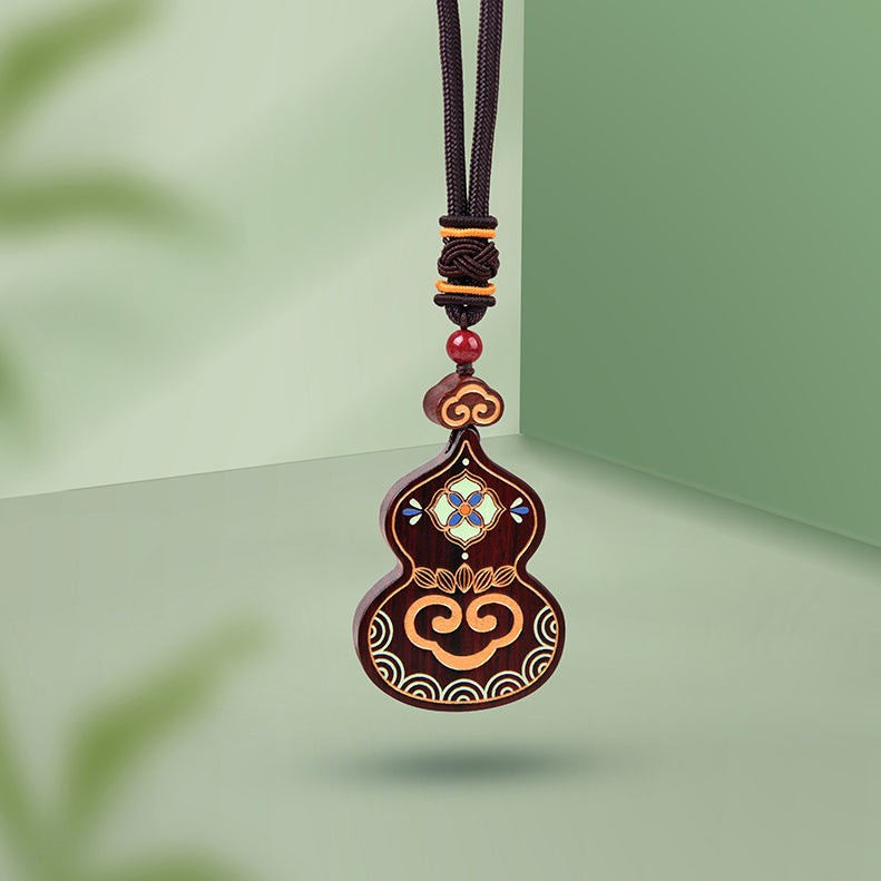 Décoration de voiture en forme de gourde