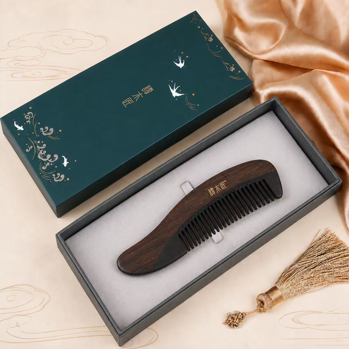 Heritage Blessing | Ebony Fine-Tooth Inlay Comb