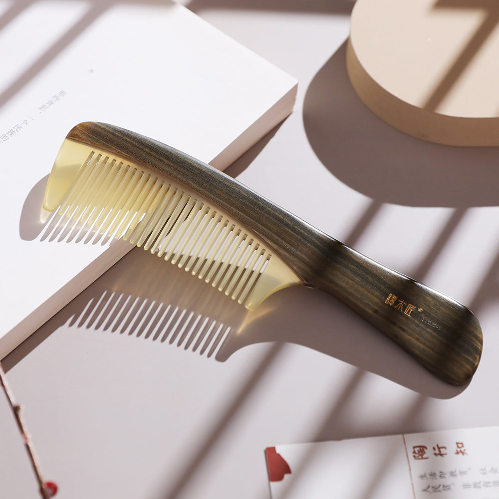 Sheep Horn & Wood Comb