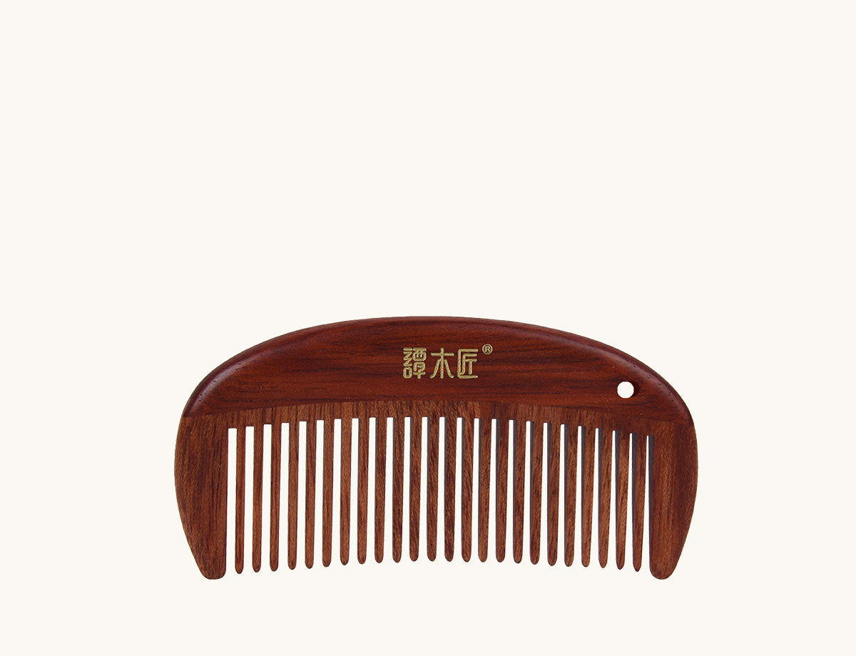 Rabbit Wood Comb