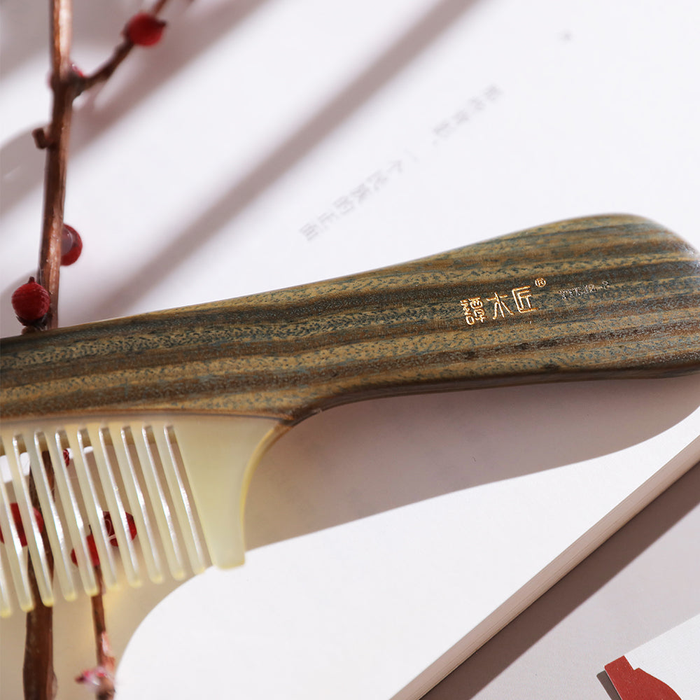 Sheep Horn & Wood Comb