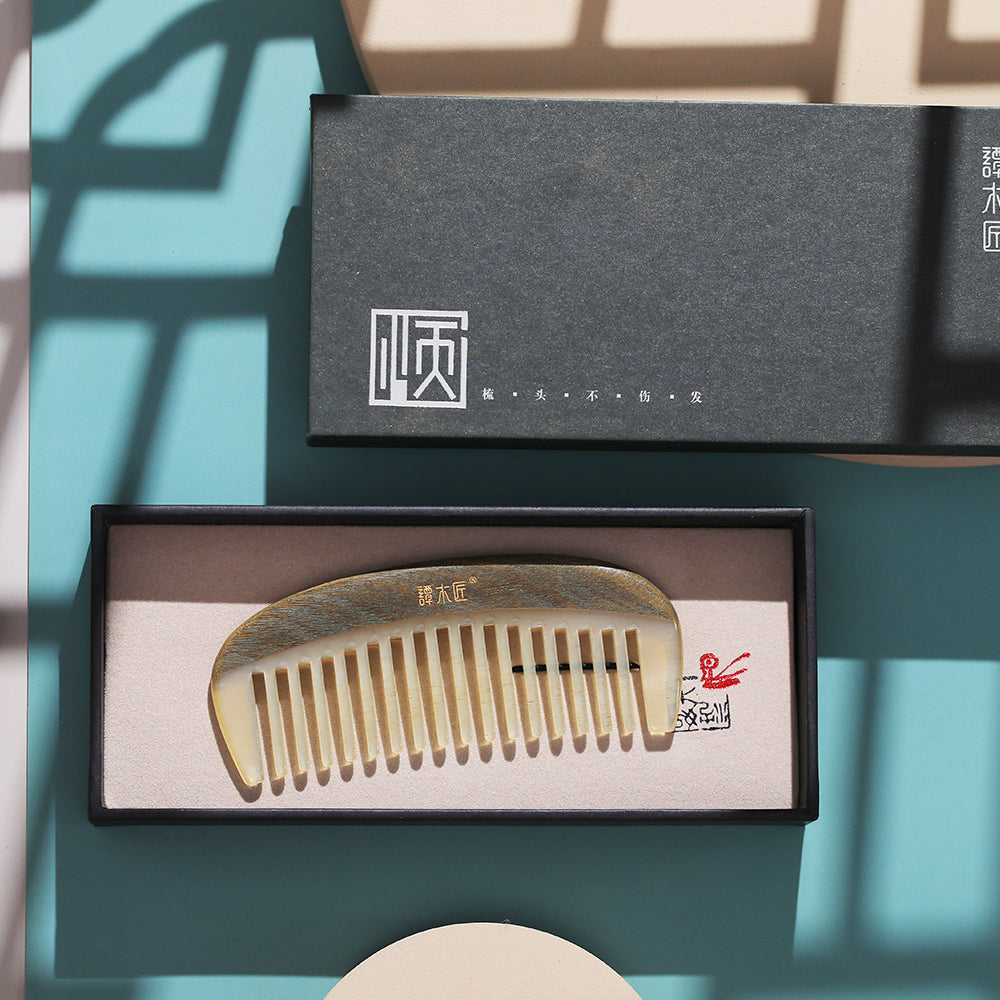Sheep Horn & Wood Hair Comb