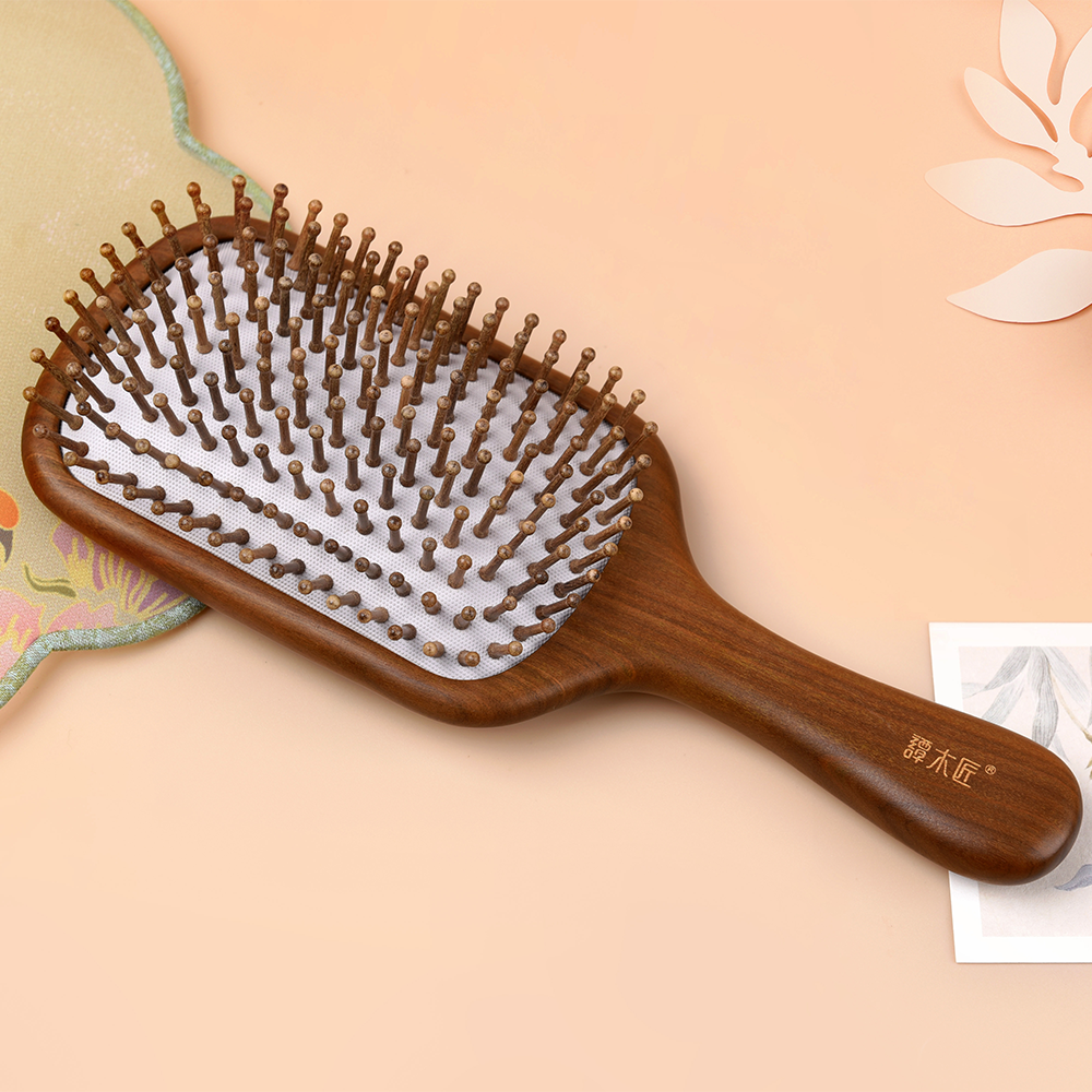 Nameless Flower Hair Brush