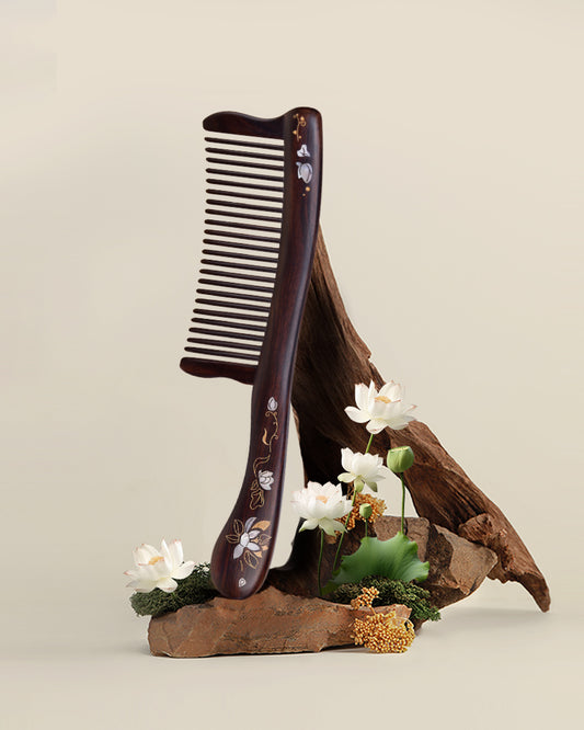 Thriving Lotus Hair Comb