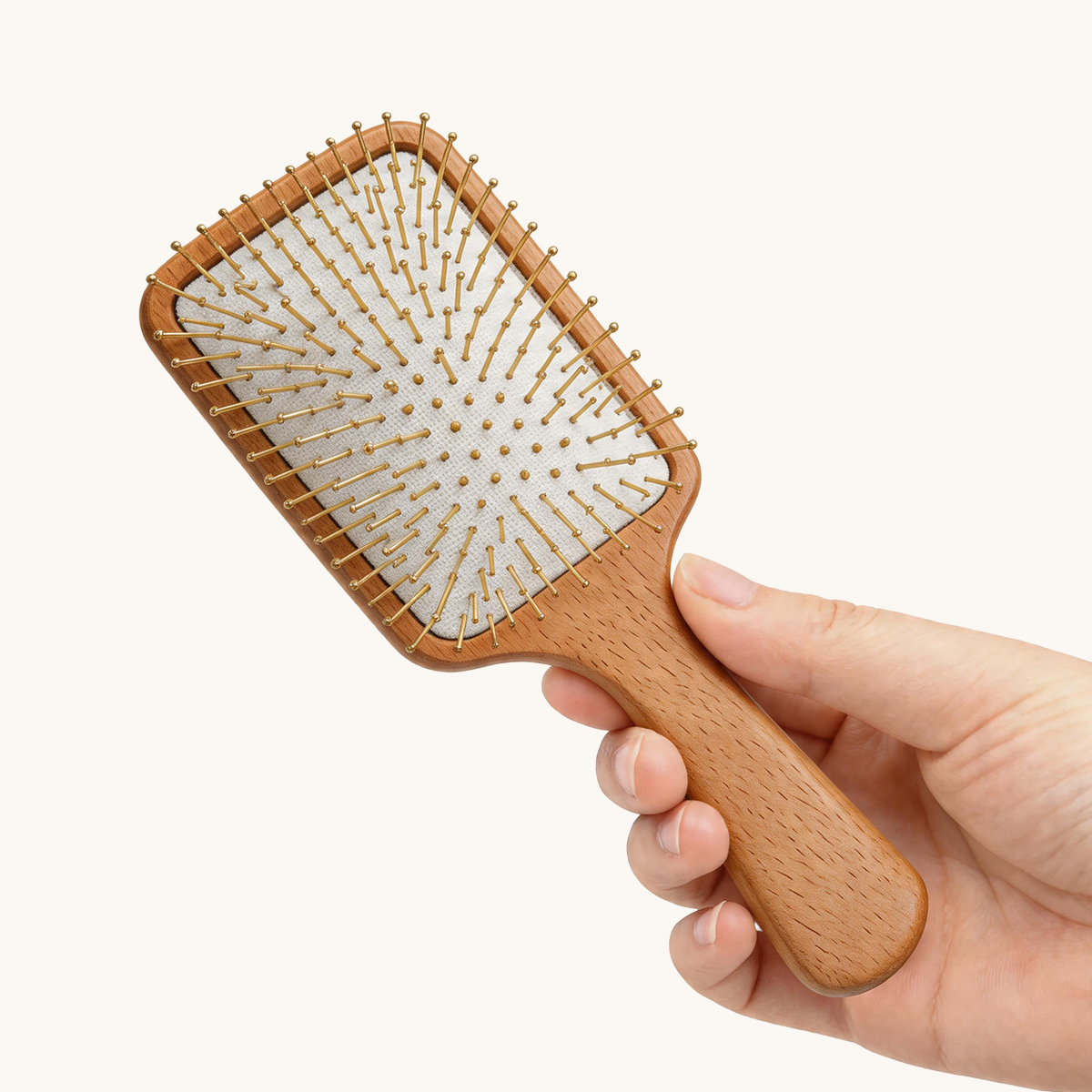 Haarbürste aus FSC-zertifiziertem Buchenholz mit Metallstift