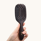 brosse à cheveux en bois noir avec dents 2