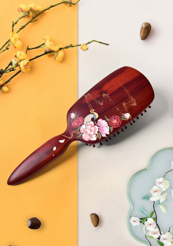 Brosse à cheveux en rosewood précieux (Pavoine d'Argus)