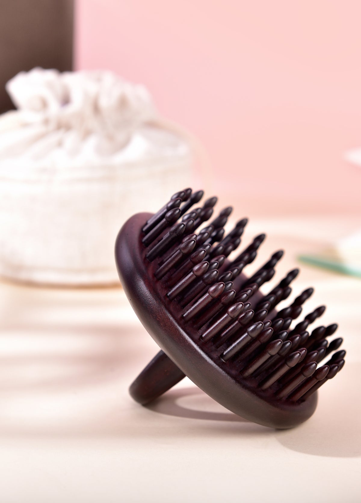 Rosewood Inserted Teeth Handheld Round Brush